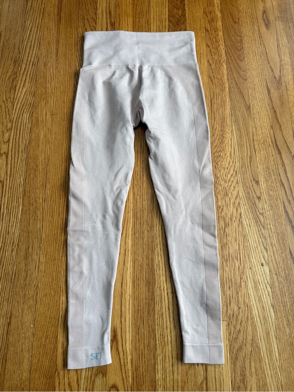 SET Active light pink athletic leggings Small